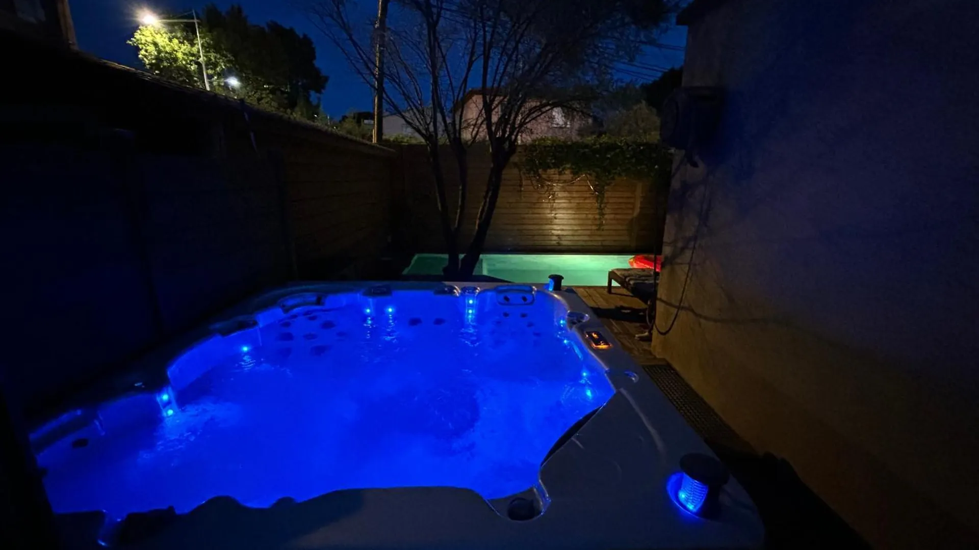 Maison Avec Piscine Et Jacuzzi Proche Des Plages Toulon 0*,