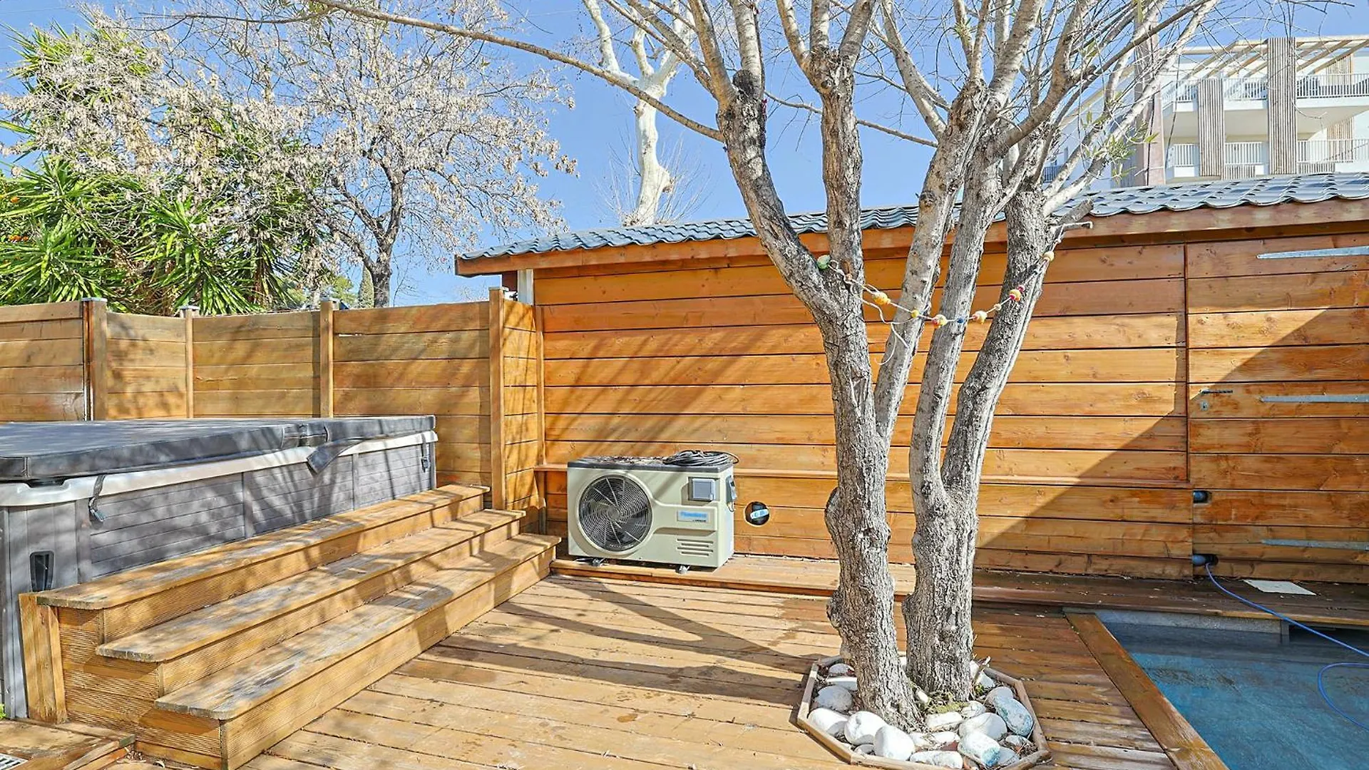 Maison Avec Piscine Et Jacuzzi Proche Des Plages Toulon
